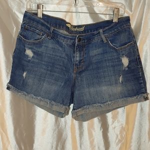 Old Navy boyfriend Jean cut off short 8